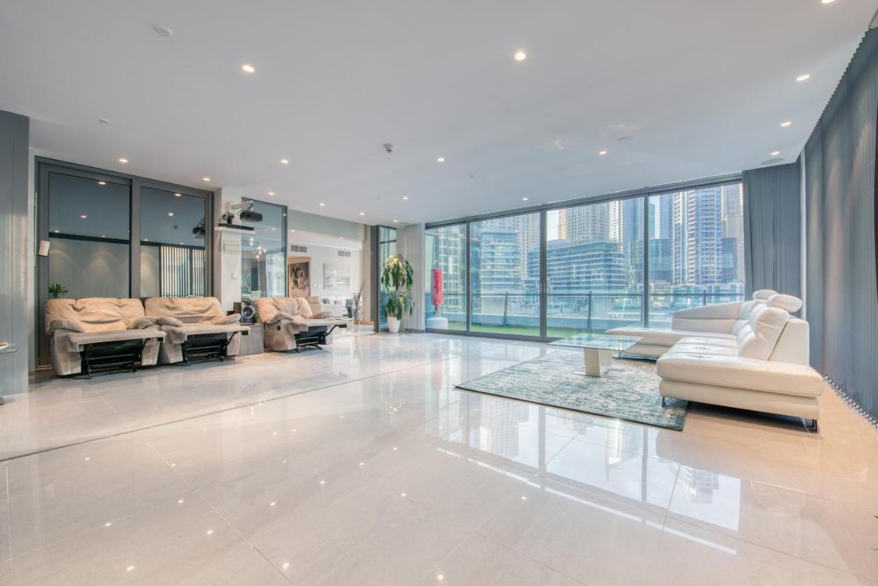 Maison Privee - Big, Bright, Luxury Marina Views Apt Next To Beach Dubai Esterno foto