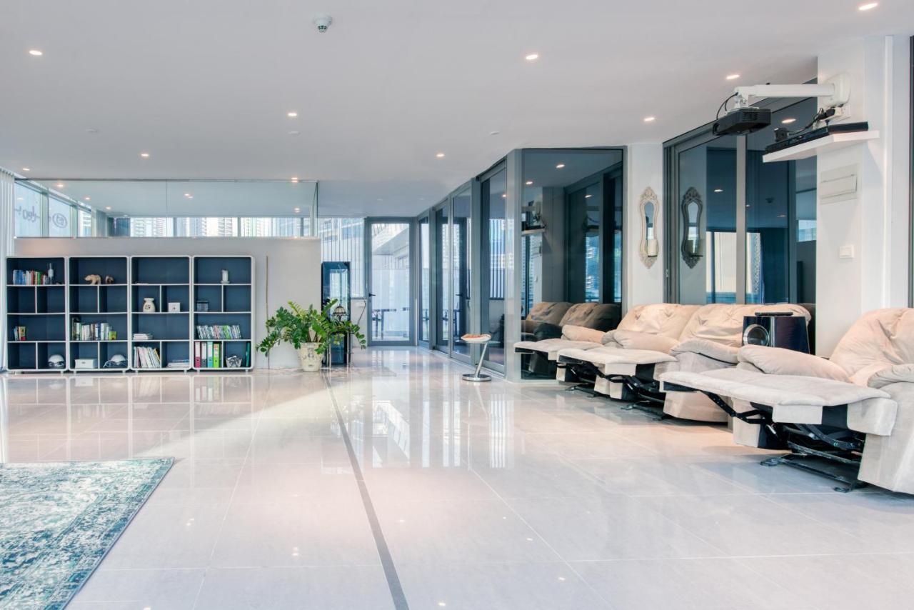 Maison Privee - Big, Bright, Luxury Marina Views Apt Next To Beach Dubai Esterno foto