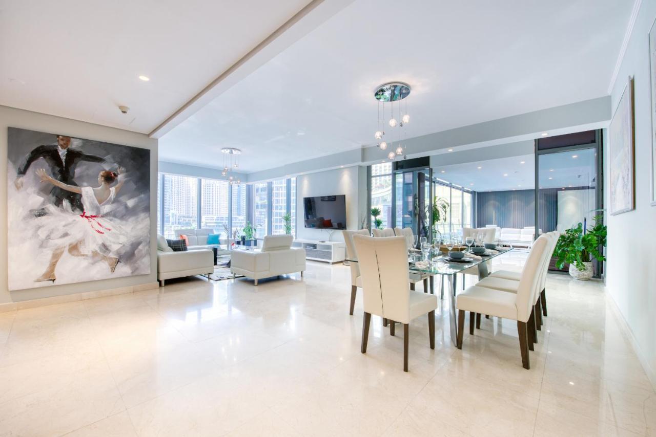 Maison Privee - Big, Bright, Luxury Marina Views Apt Next To Beach Dubai Esterno foto
