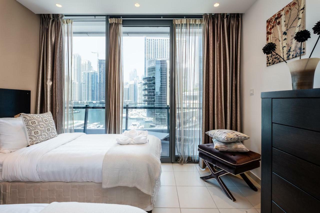 Maison Privee - Big, Bright, Luxury Marina Views Apt Next To Beach Dubai Esterno foto