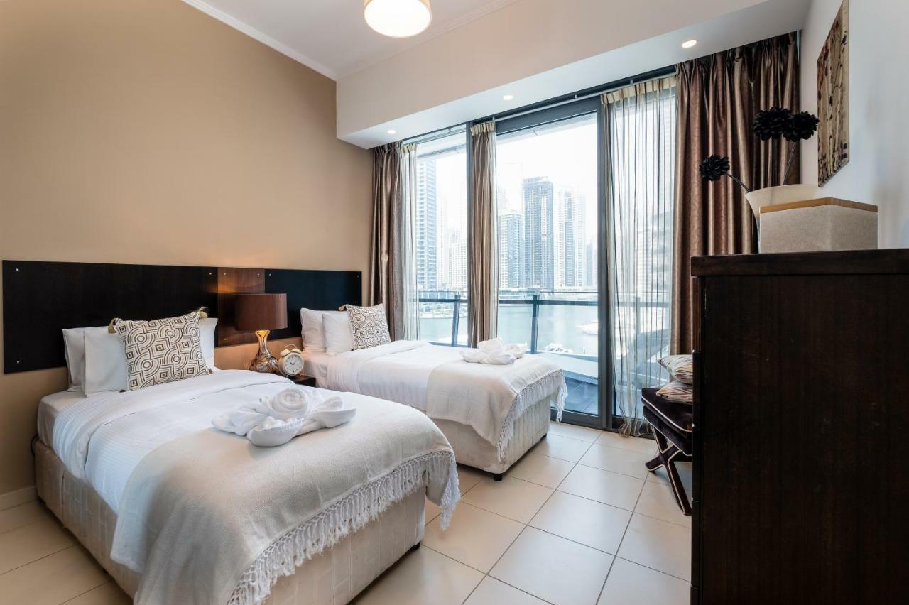 Maison Privee - Big, Bright, Luxury Marina Views Apt Next To Beach Dubai Esterno foto