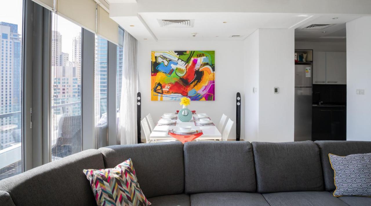 Maison Privee - Big, Bright, Luxury Marina Views Apt Next To Beach Dubai Esterno foto